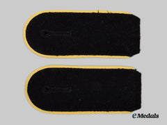 Germany, Ss. A Mint Set Of Waffen-Ss Signals Enlisted Personnel Shoulder Straps