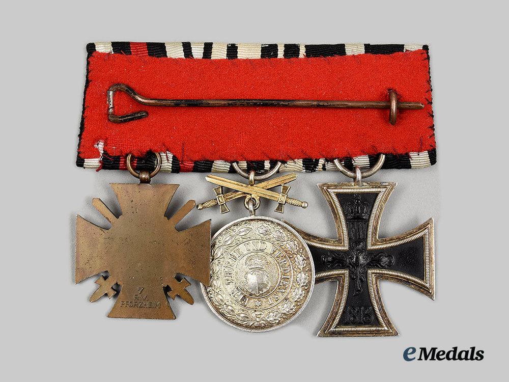 germany,_imperial._a_medal_bar_for_a_first_world_war_combatant_ai1_9076