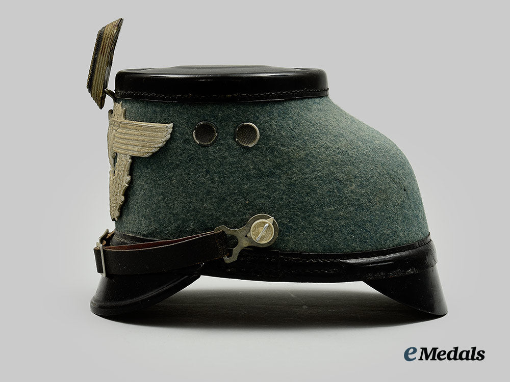 germany,_ordnungspolizei._an_em/_nco’s_shako,_by_h._becker_ai1_9989