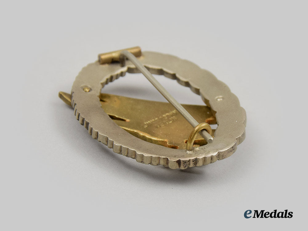 germany,_luftwaffe._a_fallschirmjäger_badge,_with_case,_by_imme&_sohn_ai23_cbb_7485