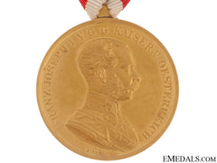 Golden Bravery Medal – In Gold