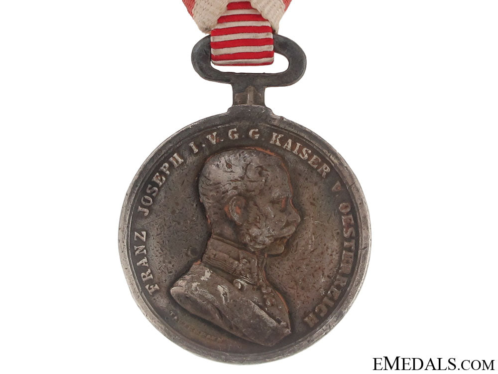 silver_bravery_medal_second_class_ambm985a