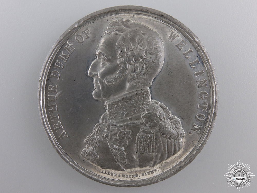an1852_arthur_duke_of_wellington_remembrance_medal_an_1852_arthur_d_54e76727c37b2