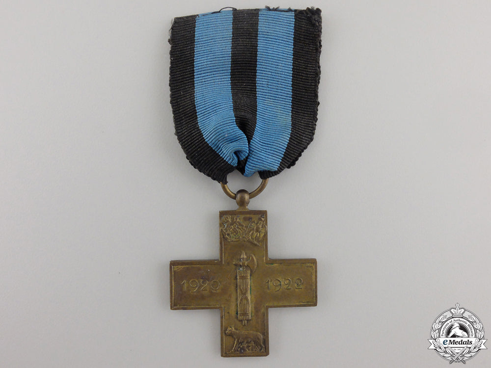 an1920-1922_italian_cross_for_the_march_on_rome_an_1920_1922_ita_558d75e006b0c