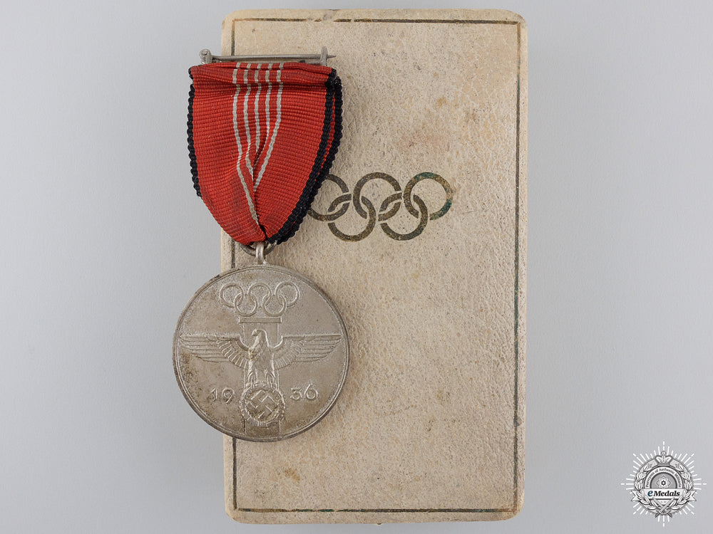 an1936_berlin_summer_olympic_games_medal_with_case_an_1936_berlin_s_550433b8e4e8e