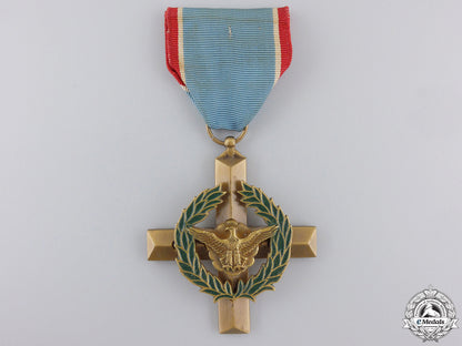 an_american_air_force_cross_an_american_air__559e72fc14d4e