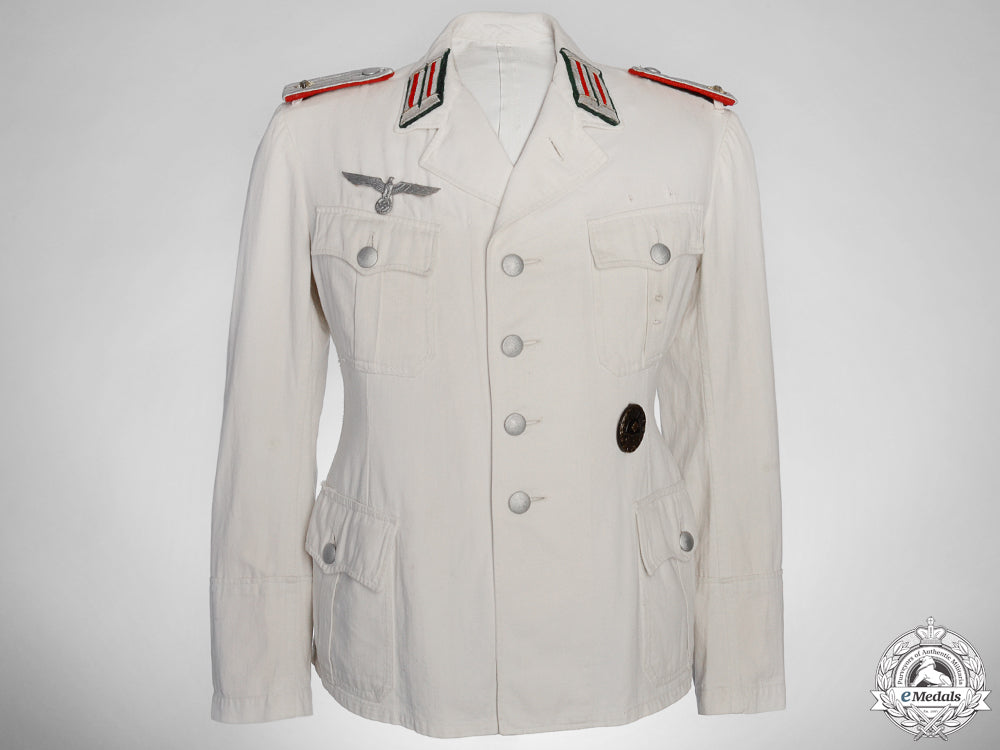 an_army_artillery_officer's_new_style_white_service_uniform_an_army_artiller_559c3cc1278b1_1_1