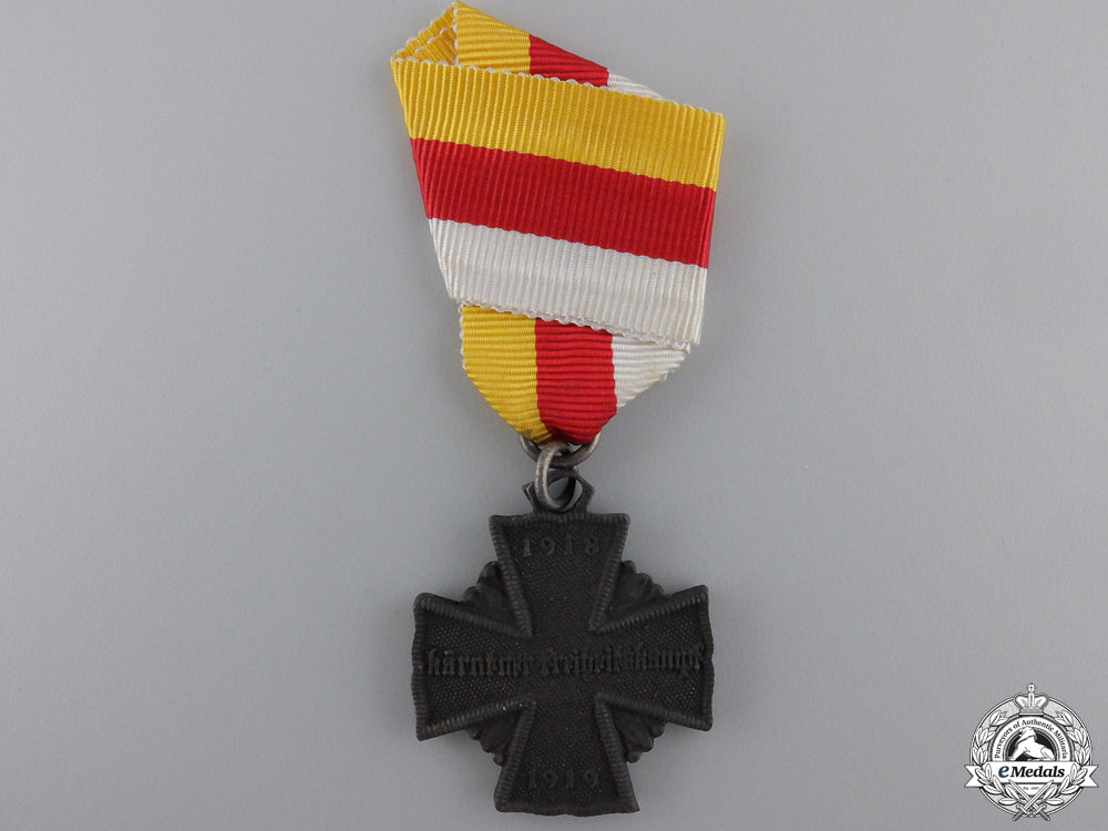 austria,_empire._a_carinthia_bravery_cross,2_nd_class,_c.1919_an_austrian_cari_5531648fcecee