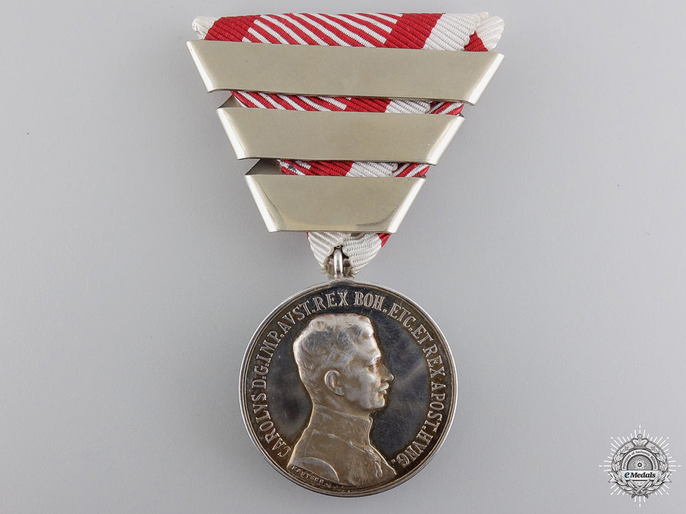 an_austrian_silver_bravery_medal;_first_class_an_austrian_silv_5485f7aebf24b