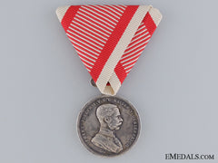 An Austrian Sliver Bravery Medal; Second Class