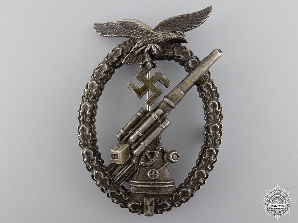 an_early_luftwaffe_flak_badge;_unmarked_an_early_luftwaf_5486199f94848