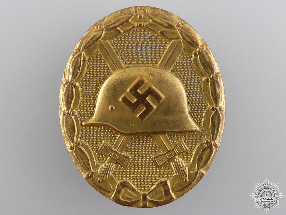 an_early_war_wound_badge;_gold_grade_an_early_war_wou_54809af1cbdc7