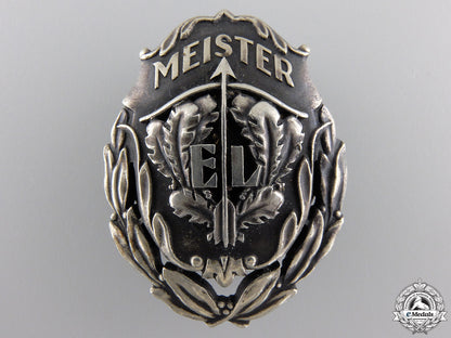 estonia._a_sharp_shooter's_champion_badge_an_estonian_shar_55198507ae21d_1