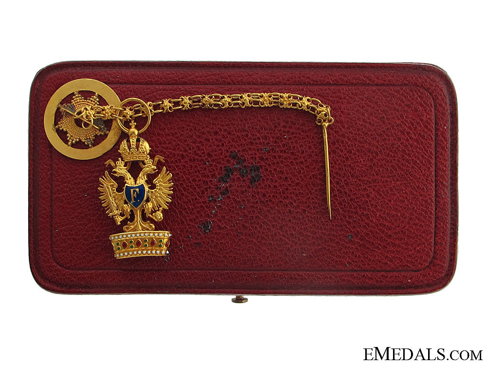 an_exquisite_order_of_the_iron_crown_an_exquisite_ord_5154af37a2805