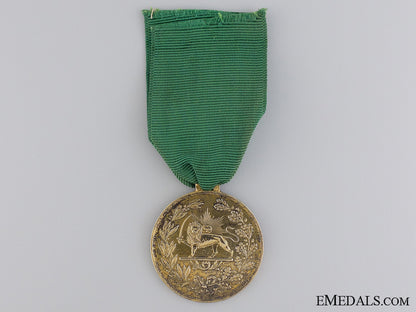an_iranian_medal_for_bravery(_military_valour);1_st_class_gold_grade1899_an_iranian_medal_544172bb1a010