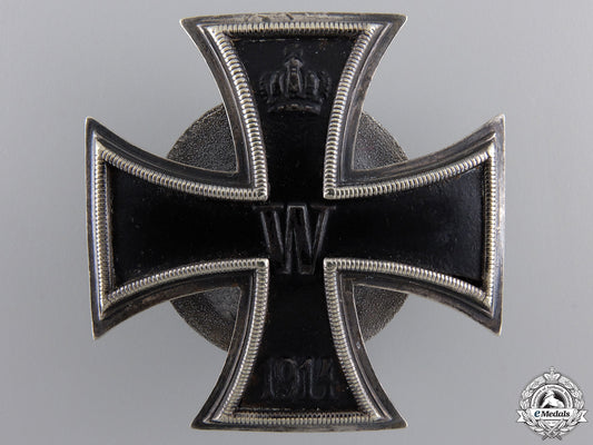 an_iron_cross_first_class1914;_screwback_by_carl_dilenius_an_iron_cross_fi_5511a3003ac77