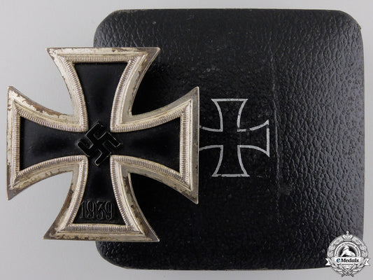 an_iron_cross_first_class1939_with_case_an_iron_cross_fi_555b3b05d1c48
