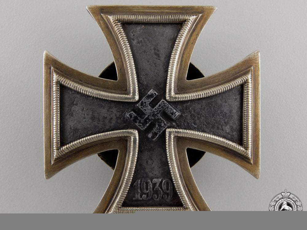 an_iron_cross_first_class1939_by_c.e.juncker_an_iron_cross_fi_555b7cb957e90