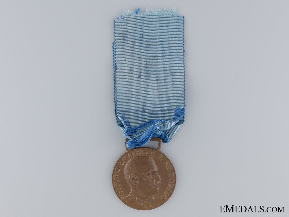 an_italian_air_force_long_service_medal;_bronze_grade_an_italian_air_f_53b5759772415