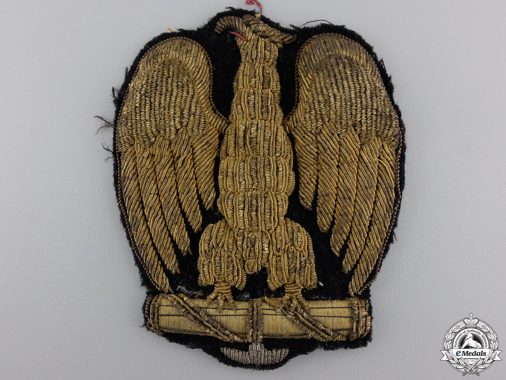 an_italian_fascist_political_leader/_foreign_affairs_ministry_cap_badge_an_italian_fasci_5522ef0171f8a