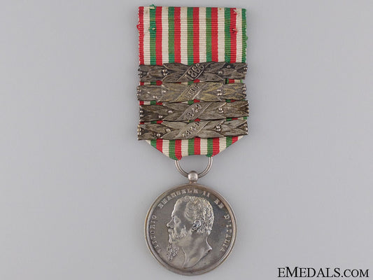 an_italian_independence_medal_with_four_clasps_an_italian_indep_543d77eee5de3