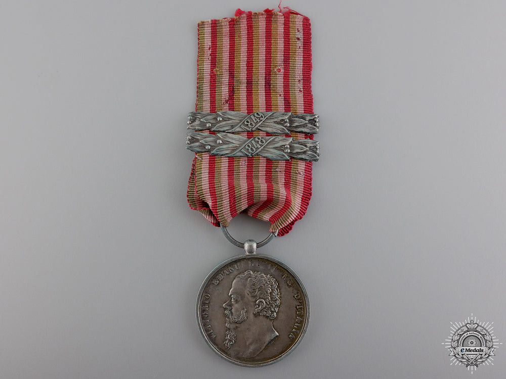 italy,_kingdom._an_independence_medal_with_two_bars,_c.1850_an_italian_indep_54c2a4599cc02
