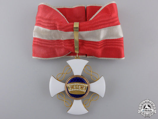 an_italian_order_of_the_crown_in_gold;_commander_an_italian_order_5537a54397654