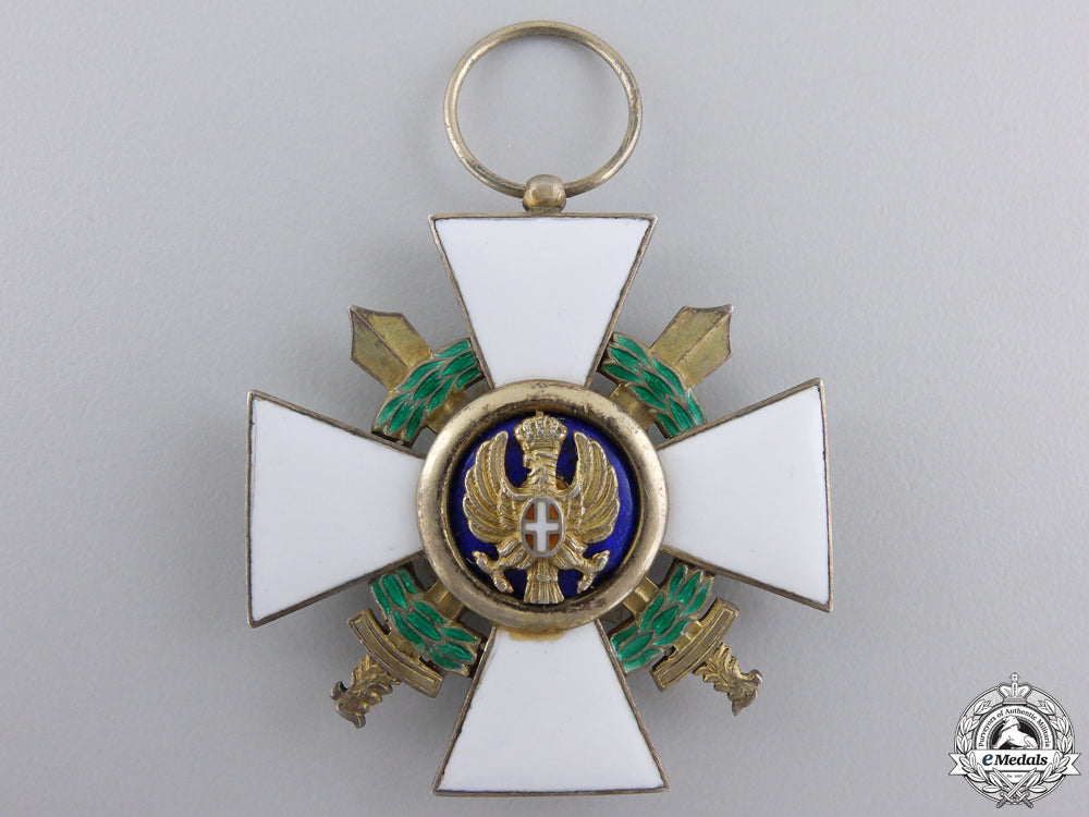 an_italian_order_of_the_roman_eagle,_knight;_military1942-1943_an_italian_order_559a92985efc3
