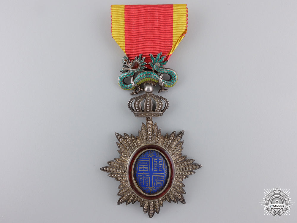 an_order_of_the_dragon_of_annan;_knight's_breast_badge_an_order_of_the__54dcd2e297c9b