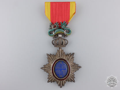 an_order_of_the_dragon_of_annan;_knight's_breast_badge_an_order_of_the__54dcd2e297c9b