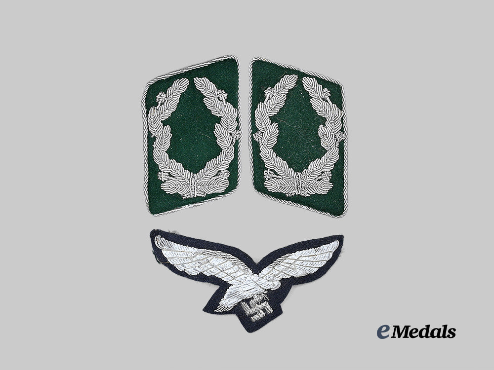 germany,_luftwaffe._a_lot_of_insignia_for_officer_ranks_e_medals__g62806_2
