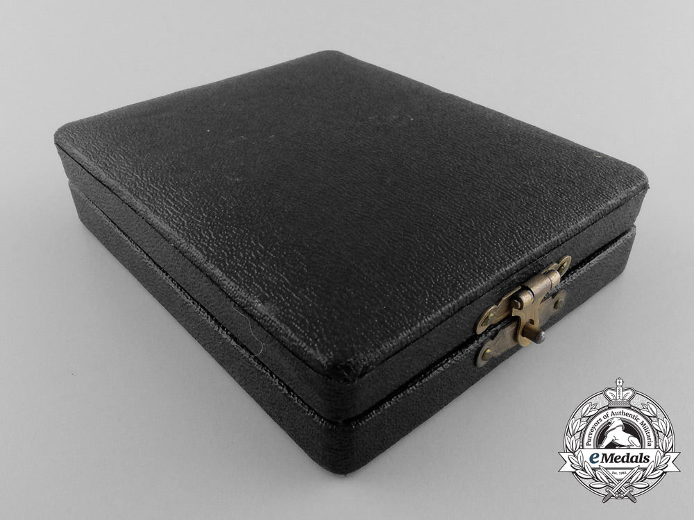 an_iron_cross_second_class1914_with_case&_marked_b_0304