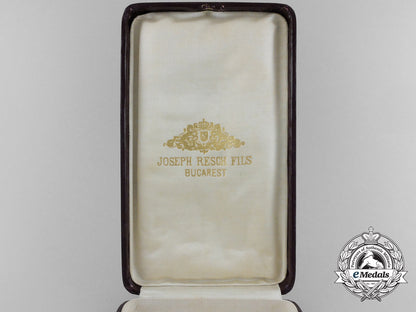 an_order_of_the_star_of_romania;_commander_with_crossed_swords&_case_b_0596