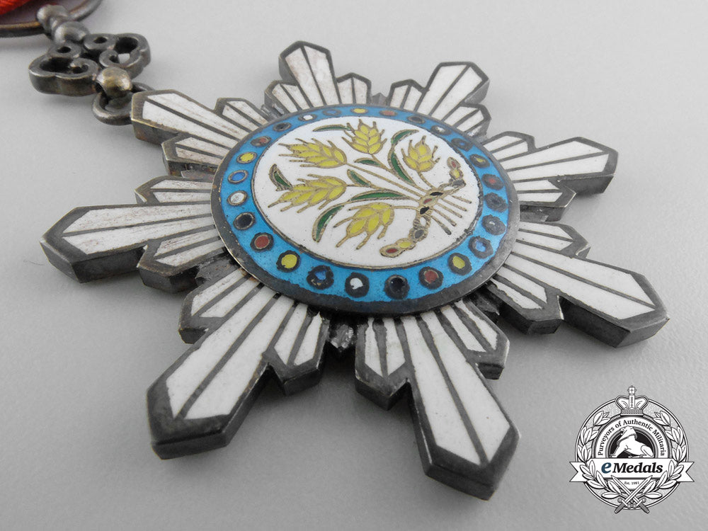 a_chinese_order_of_the_golden_grain;_officer,4_th_class_with_case_b_0670