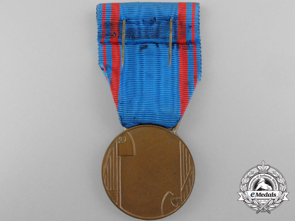 a_second_war_period_italian_aeronautic_valour_medal;_bronze_grade_b_0698