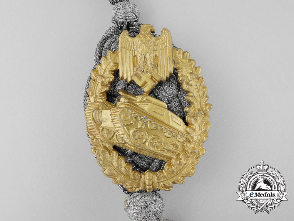 a_panzer_marksman_lanyard;_gold_grade_b_0944