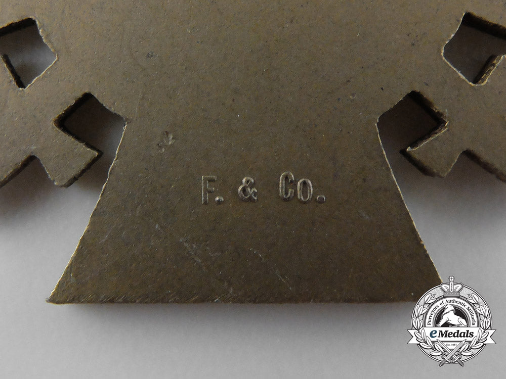 a_first_war_award_grouping_to_a_german_submariner_b_1325