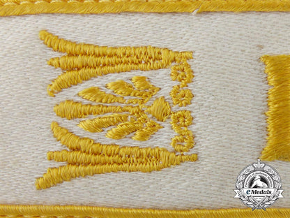 a_tunic_removed_kreta_campaign_cufftitle_b_1353