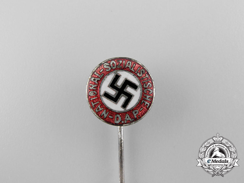 an_nsdap_members_badges;_small_early_version_b_1356