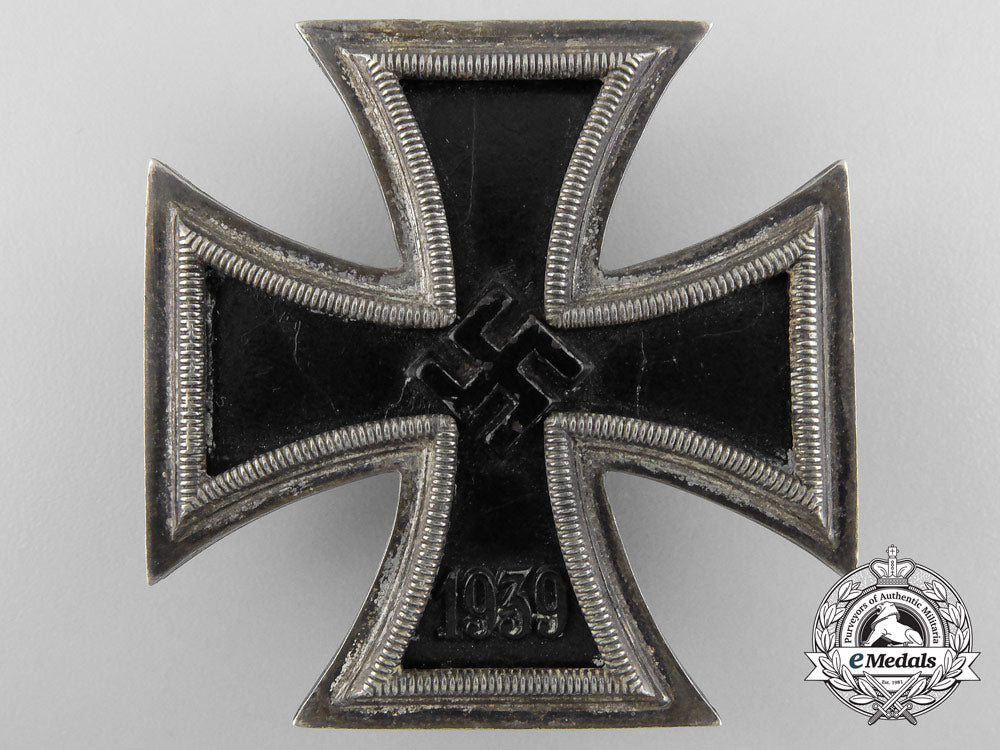 an_iron_cross_first_class1939_by_steinhauer&_lück_b_1464