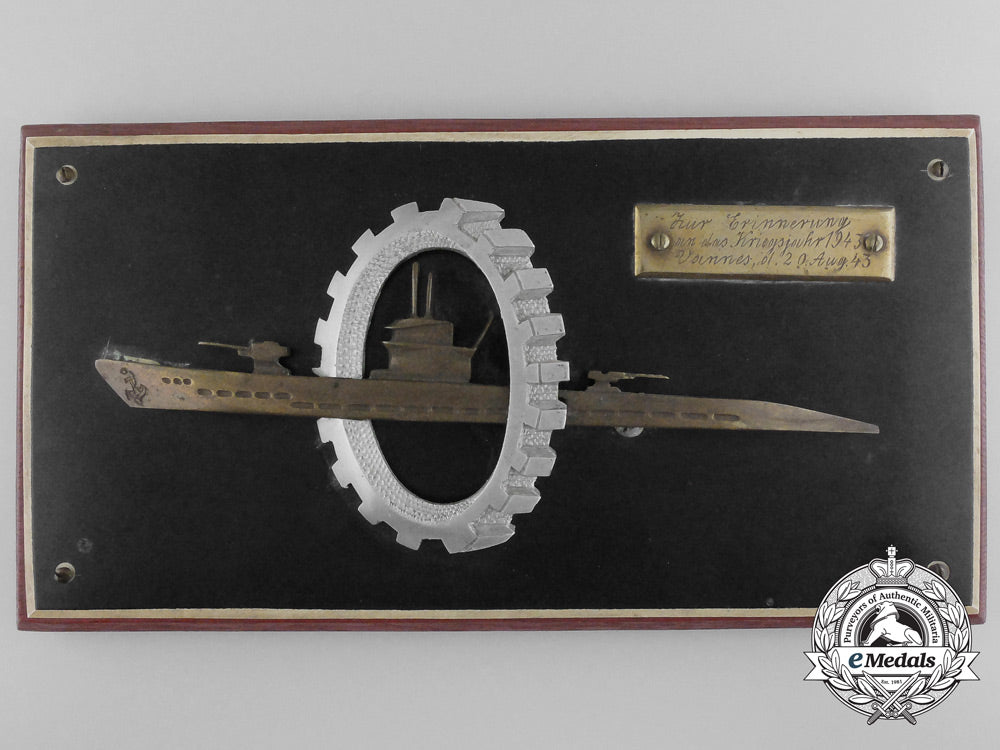 an_august1943_kriegsmarine_u-_boat_plaque_b_1670