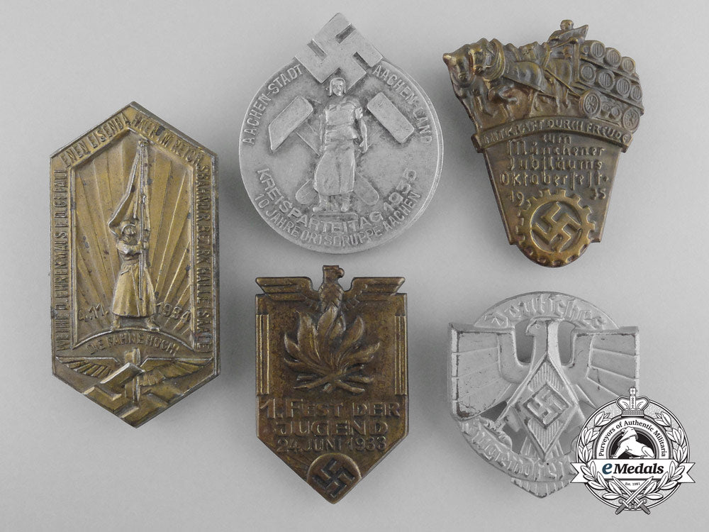 five_second_war_period_german_badges&_tinnies_b_1717
