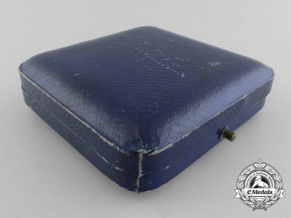 a_royal_air_force(_raf)_rifle_association_award_medal1934_with_case_b_1720_1