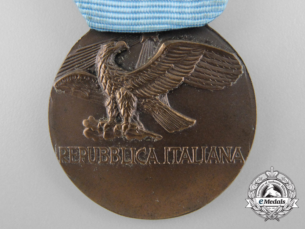 an_italian_medal_for_military_aeronautical_long_service;_bronze_grade_b_1811