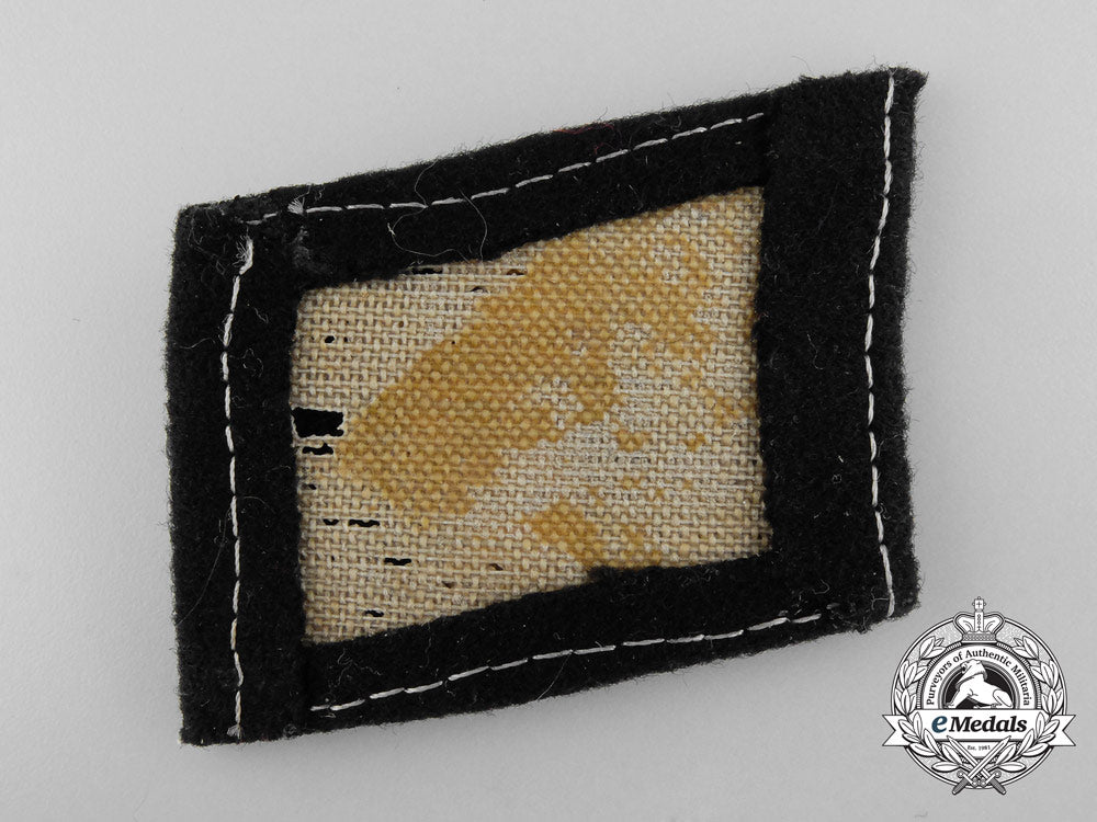 a_collar_tab_of_the29_th._waffen-_ss_grenadier_division(_italienische_nr.1)_b_1881