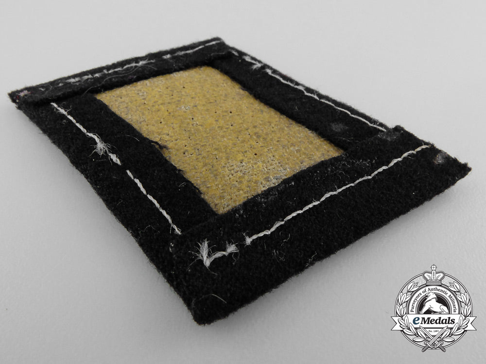 a_waffen_ss_collar_tab_of_the15_th_latvian_ss_freiwilligen_division_b_1897