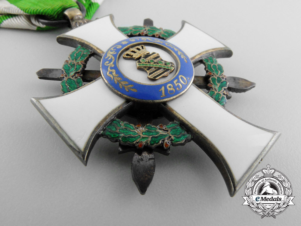 a_saxon_order_of_albert_with_swords;_knight_first_class1914-1918_by_g.a._scharffenberg_b_2028