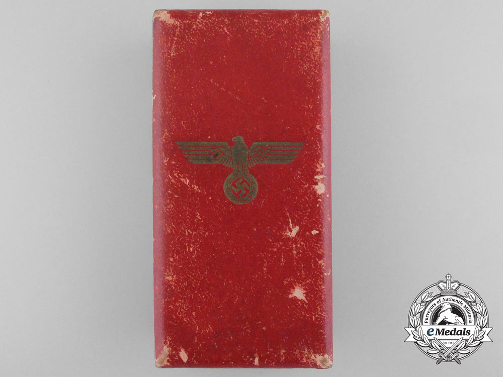 a_commemorative_medal_for13_march1938_with_case_b_2182