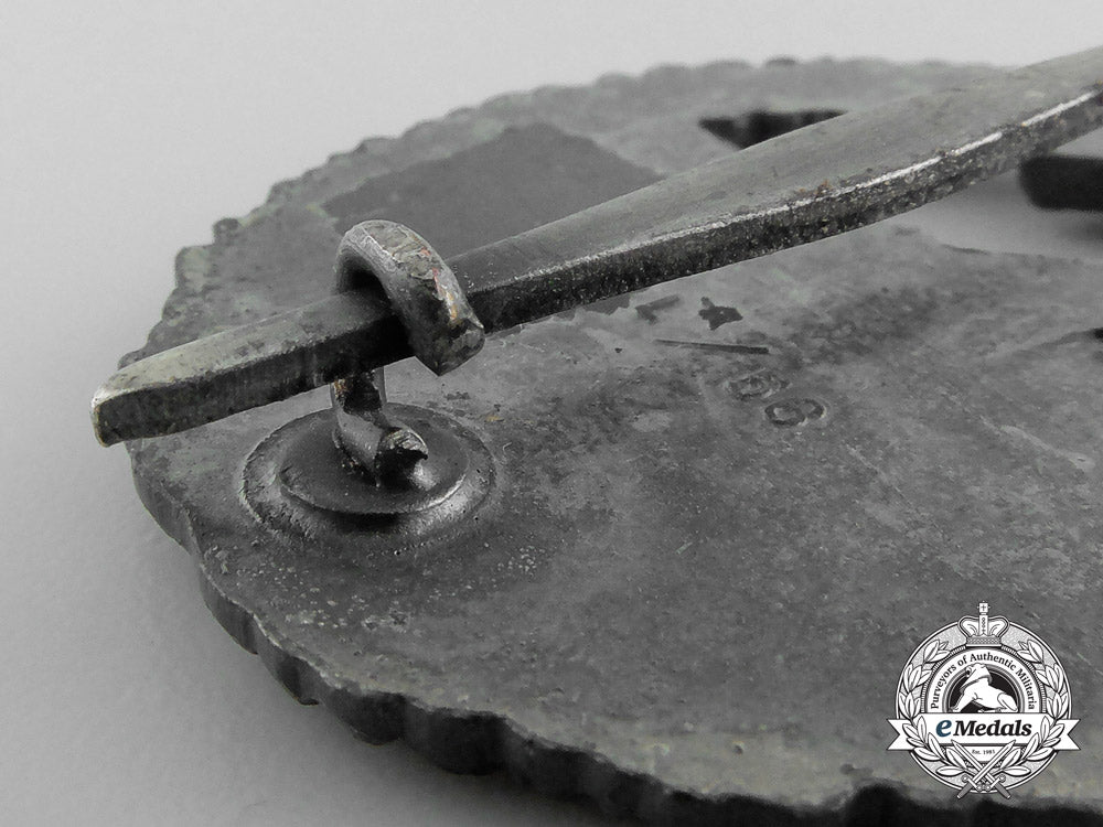 a_kriegsmarine_coastal_artillery_badge_by_funke&_brüninghaus,_lüdenscheid_b_2196