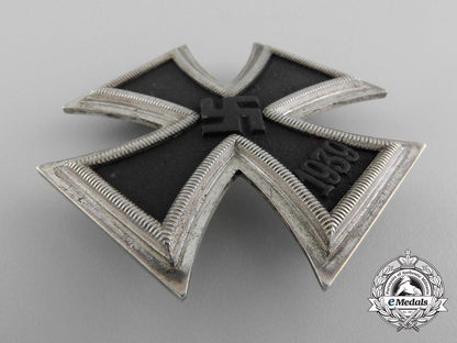 an_iron_cross_first_class_by_klein&_quenzer_with_case_b_2270